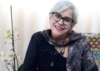 Envelhecer é… “muitas vezes não se reconhecer. É se desfazer. É se refazer”