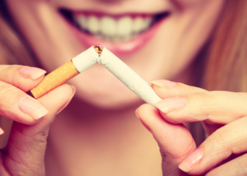 Depois de ver meu irmão definhar por causa de cigarro, reagi e parei de fumar