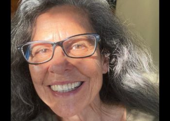 Envelhecer é.. “trazer no coração um livro cheio de páginas com nosso aprendizado”