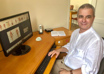 Um clínico que atende adultos em casa e pacientes em ‘home care’