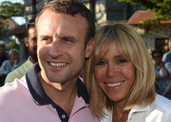 Mulher muito mais jovem que o marido pode. Por que o oposto não?