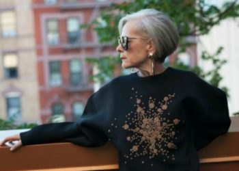 A moda independente que as maduras ousadas criam para si próprias