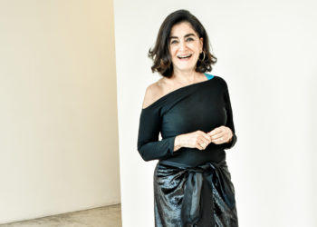 Glória Kalil estreia como estilista lançando coleção ‘sem idade’