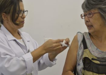 Com o verão chegando, Rio enfrenta epidemia de gripe: idosos precisam se cuidar