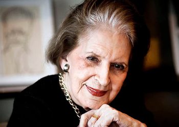 O preconceito de idade é tão forte que até a escritora imortal dizia ter 5 anos a menos