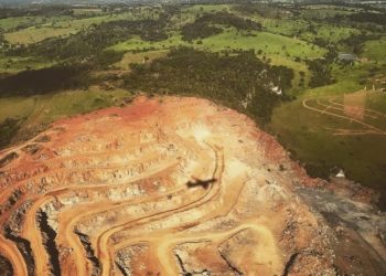 Minas exporta suas montanhas