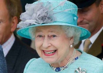 Há 70 anos no trono, Elizabeth II é a monarca que reina há mais tempo na história