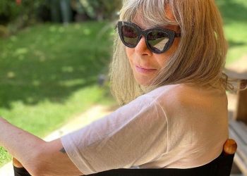 Médicos dizem que Rita Lee se curou do câncer de  pulmão. Mas ela está cautelosa