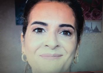 Quer Aprender a fazer uma maquiagem básica bonita? Veja aqui