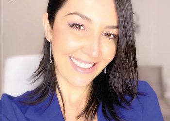 Trajes simples e elegantes para maiores de 50