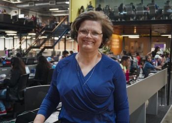 Empresas buscam profissionais maduros