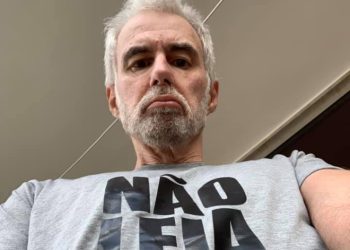 Aos 60, ele se pergunta: E quem sou eu?