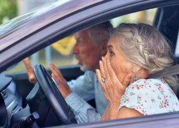 Mulheres estão parando de dirigir depois dos 60