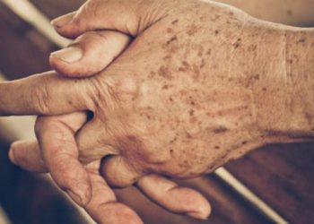 As mãos que trago são estas