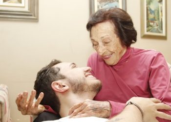 Avó e neto: um faz bem ao outro