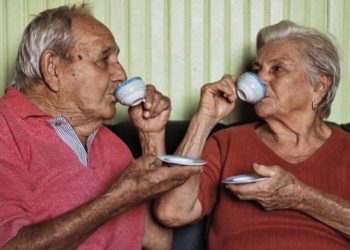 Com mais de 80 anos, casal é sucesso em rede social