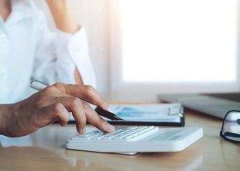 A difícil tarefa de fazer uma reserva financeira para a velhice