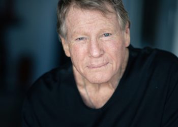 Pela morte dos outros, vemos que estamos velhos