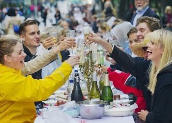 O que faz da Finlândia, terra de Papai Noel, ‘o país mais feliz do mundo’