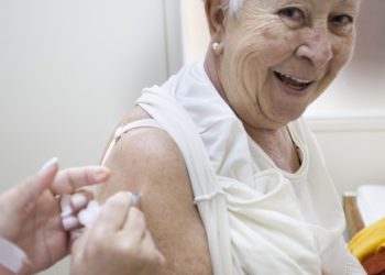 Vacina da gripe começa a ser aplicada neste mês de março