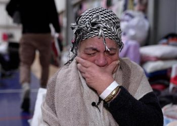 “Só peguei meus remédios e documentos. Perdi tudo”