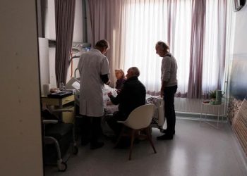 Você sabe o que é eutanásia? Ela é permitida apenas em sete países