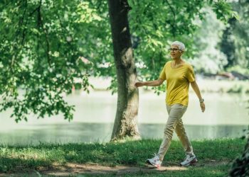 Caminhar melhora saúde cardíaca e reduz níveis de glicose