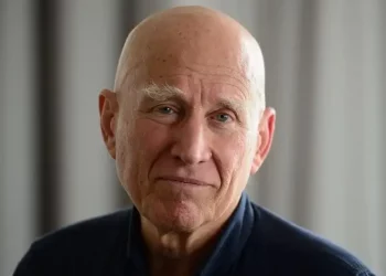 Sebastião Salgado morre dias antes da abertura de exposição ‘Trabalhadores,’ no Rio
