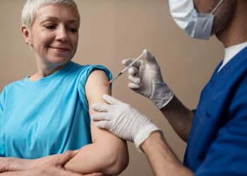 Por que é preciso se vacinar contra gripe. Casos da doença disparam no país todo