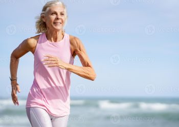 Falta de exercício é um dos principais fatores de risco para a saúde de pessoas acima de 50 anos.