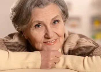 Envelhecer: as mudanças no corpo nos ensinam algo da difícil arte do desapego