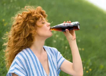 Cresce o consumo de um tipo alimento que está adoecendo as pessoas