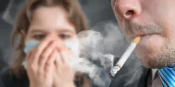 Fumante passivo: o perigo invisível de viver ao lado de quem fuma